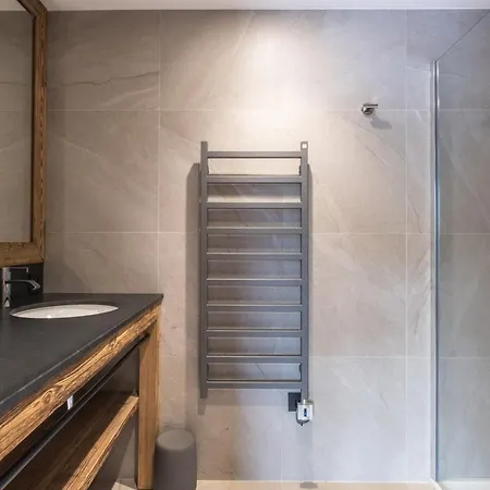 Luxe 15 Pers Avec Sauna Et Jacuzzi Aux 3 Vallees - Fr-1-570-32 * Saint-Martin-de-Belleville
